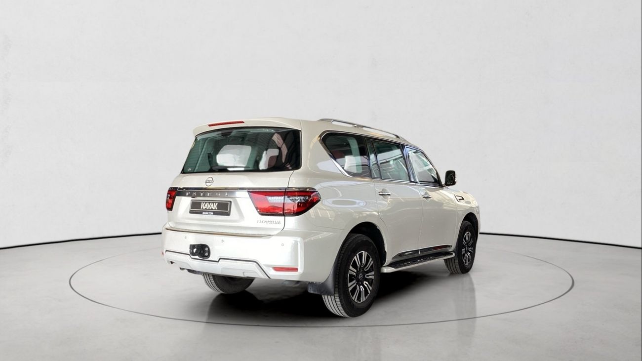 نيسان باترول 4.0 V6 SE TITANIUM 4WD AUTO | شامل الضمان | 0 ﺪﻔﻋﺓ ﺃﻮﻟﻯ