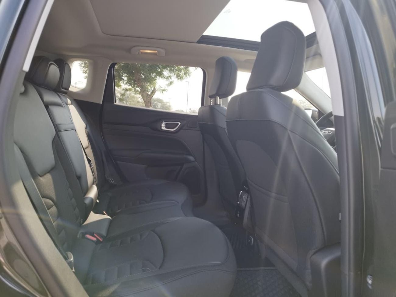 Jeep Compass Jeep Compass Hybrid ( BRAND NEW )