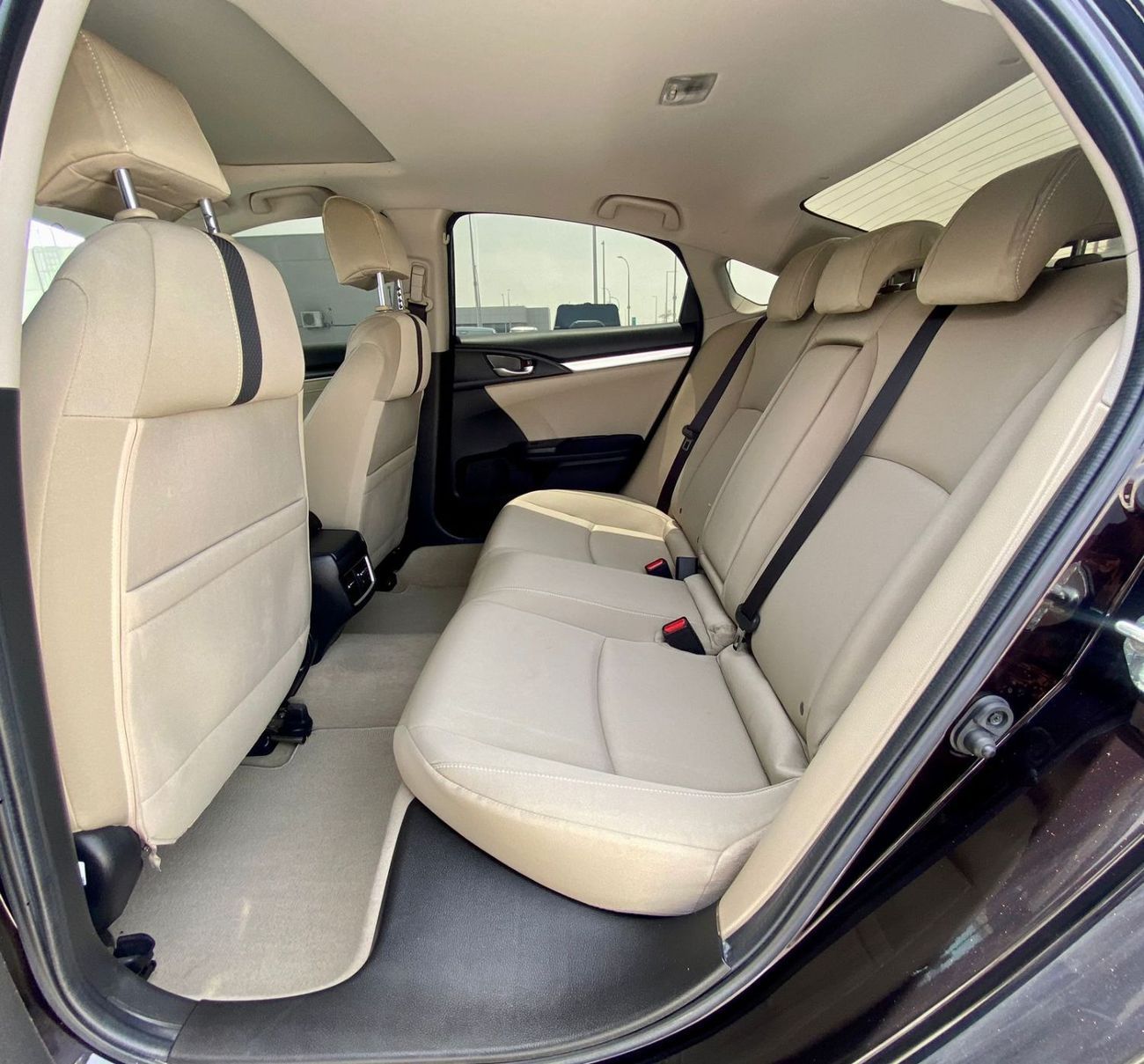Honda Civic LX Sport 1.6L 795/-Monthly l GCC l Sunroof, Cruise, Camera l Accident Free