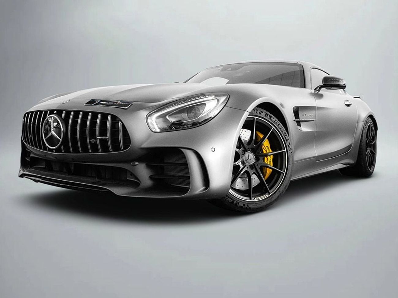 Mercedes-Benz AMG GTR 2018 Mercedes-Benz AMG GTR / 5B Japanese Import