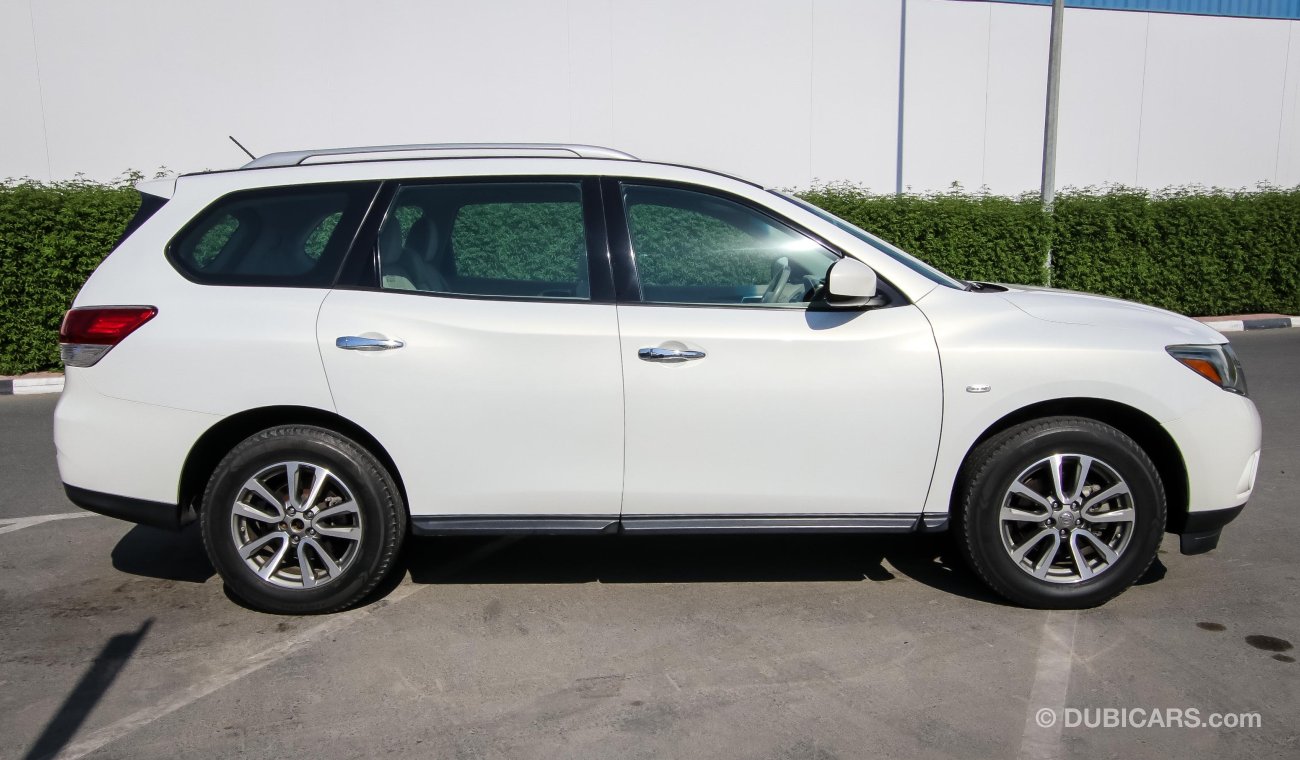 Nissan Pathfinder S