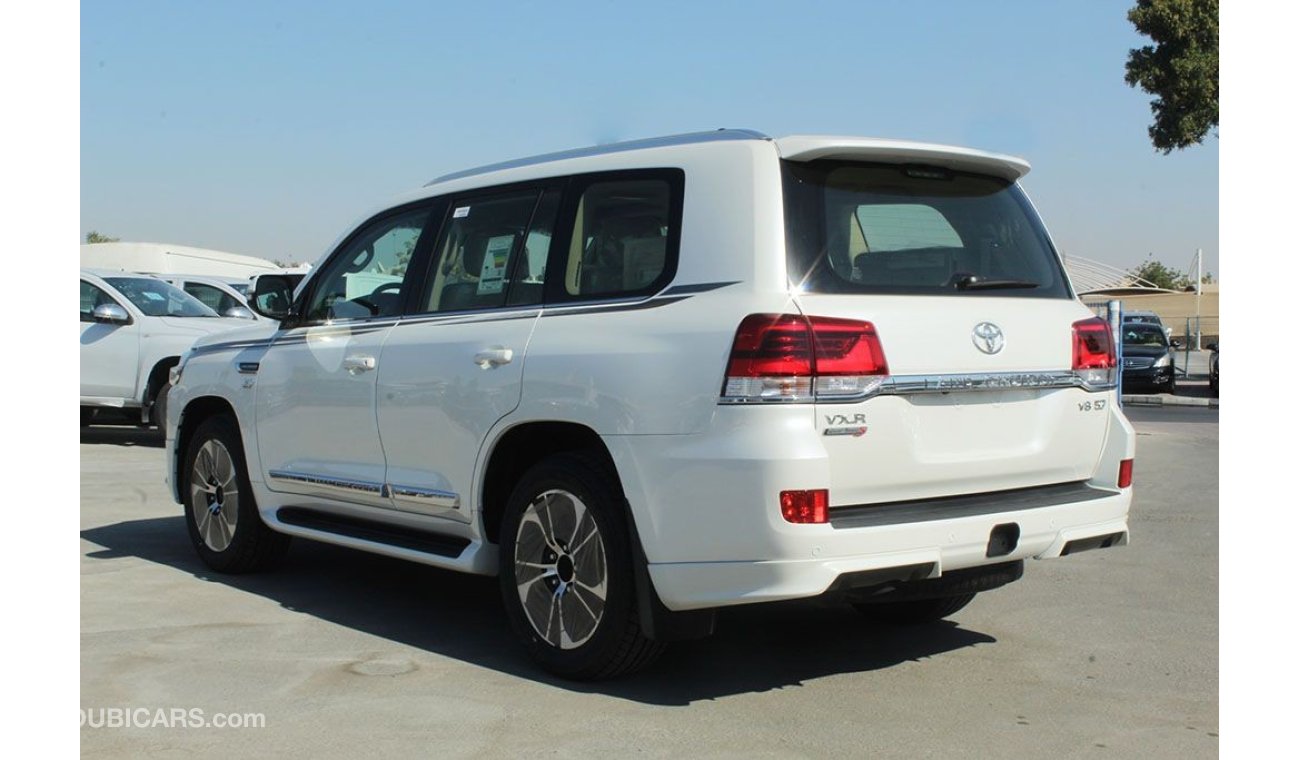 Toyota Land Cruiser VXR 5.7L - 2021 Model available for export