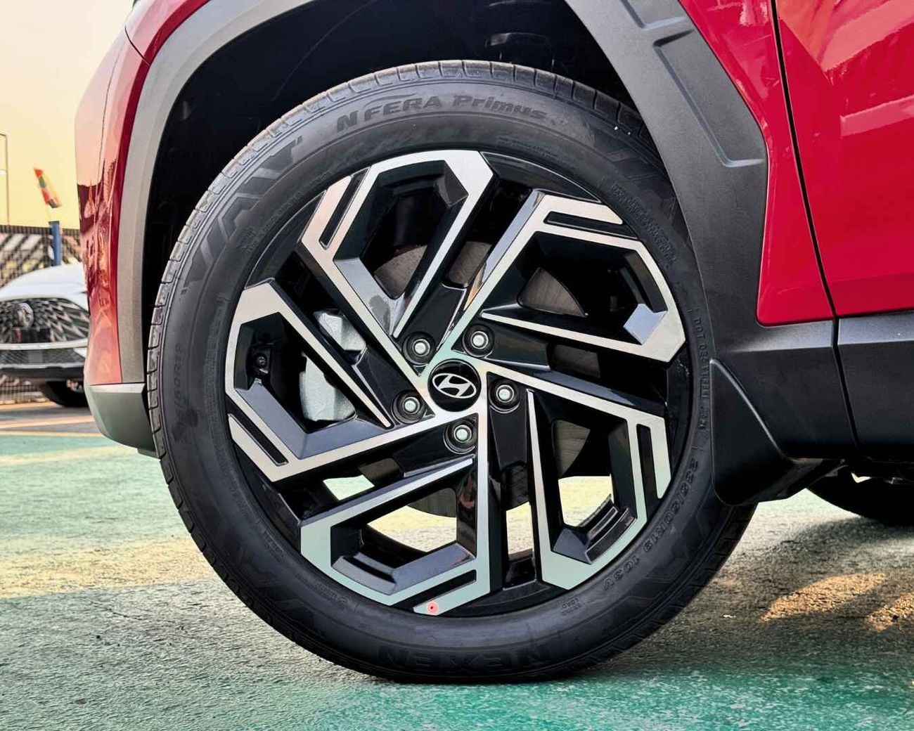 هيونداي توسون HYUNDAI TUCSON 1.6T - 2027 MODEL - GCC SPECS - DARK RED COLOR