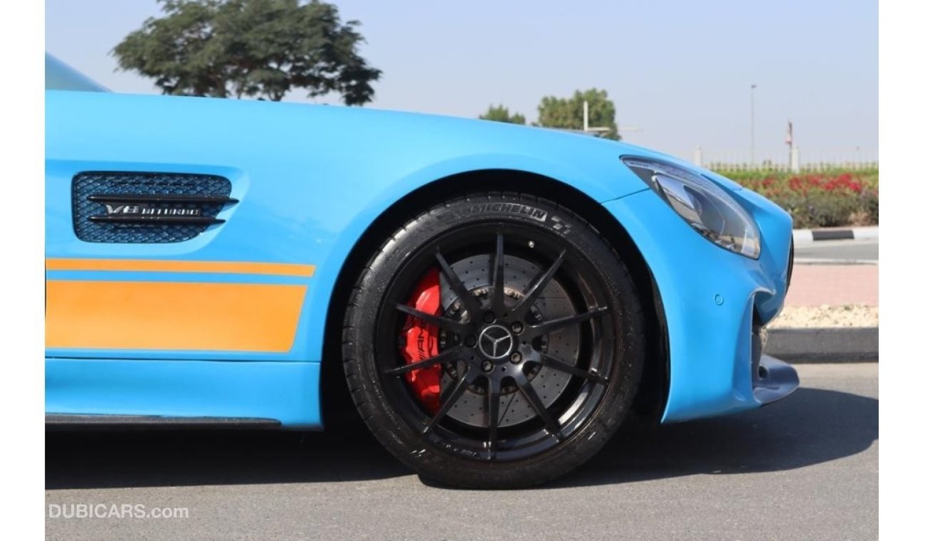 مرسيدس بنز AMG GT-R MERCEDES AMG GT 2015 GCC SPECS LESS KM DRIVE 27,300 ONLY