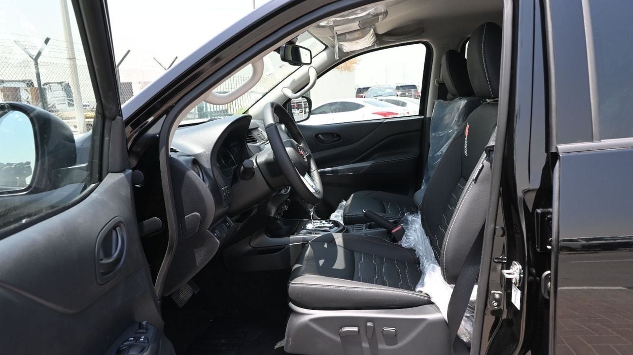 نيسان نافارا AVAILABLE COLOURS : WHITE/SILVER/BLACK/TECNO GRAY/WARRIER GRAY