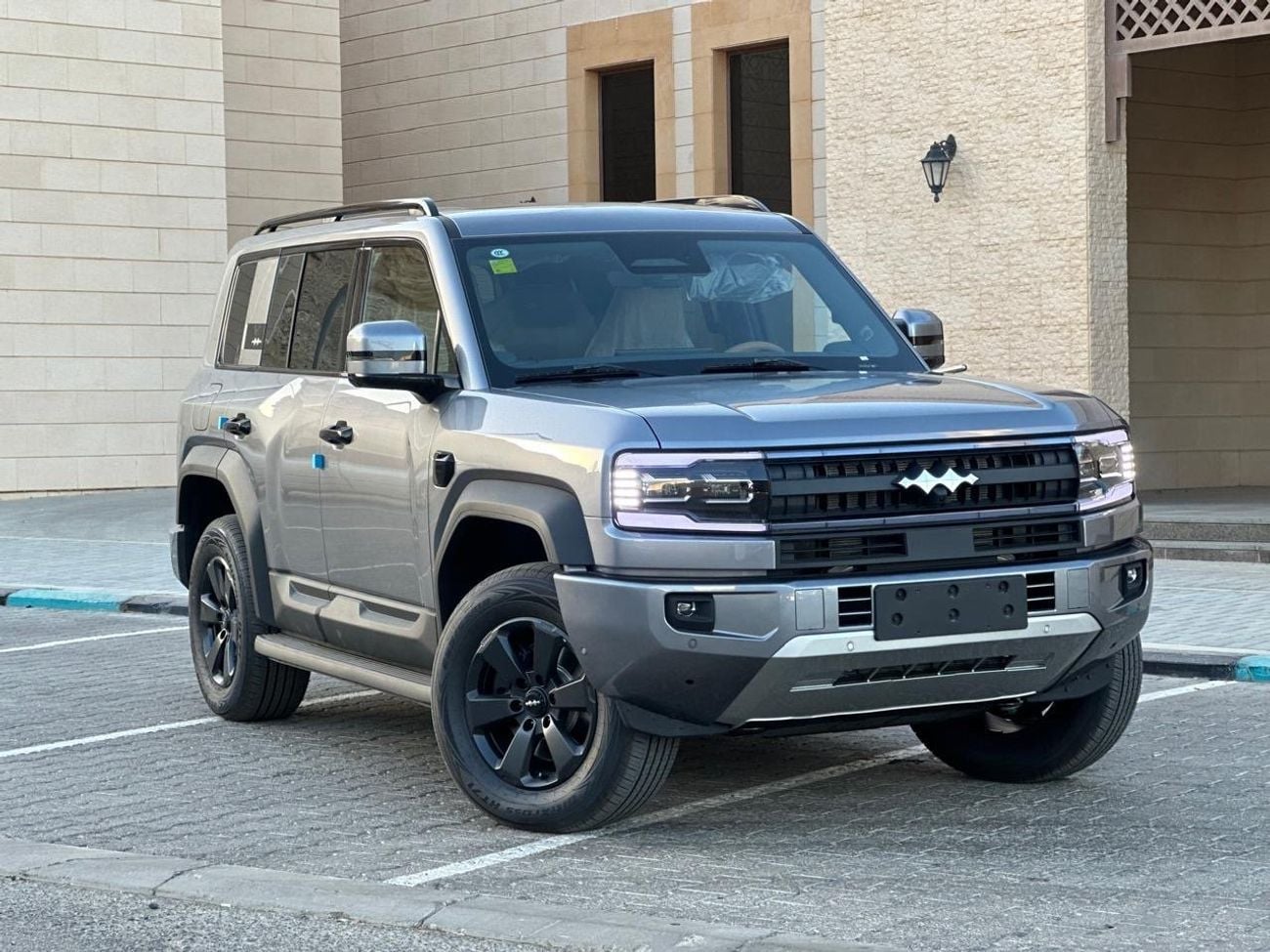 بي واي دي ليوبارد 5 موديل 2025 و 2026 ، جميع الالوان ضمان evs خمس سنوات