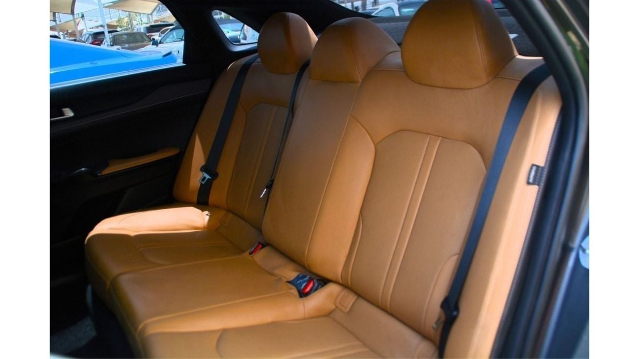 كيا K5 CLEAN TITLE //FULL OPTION--VERY GOOD CONDITION/تدخل السعودية