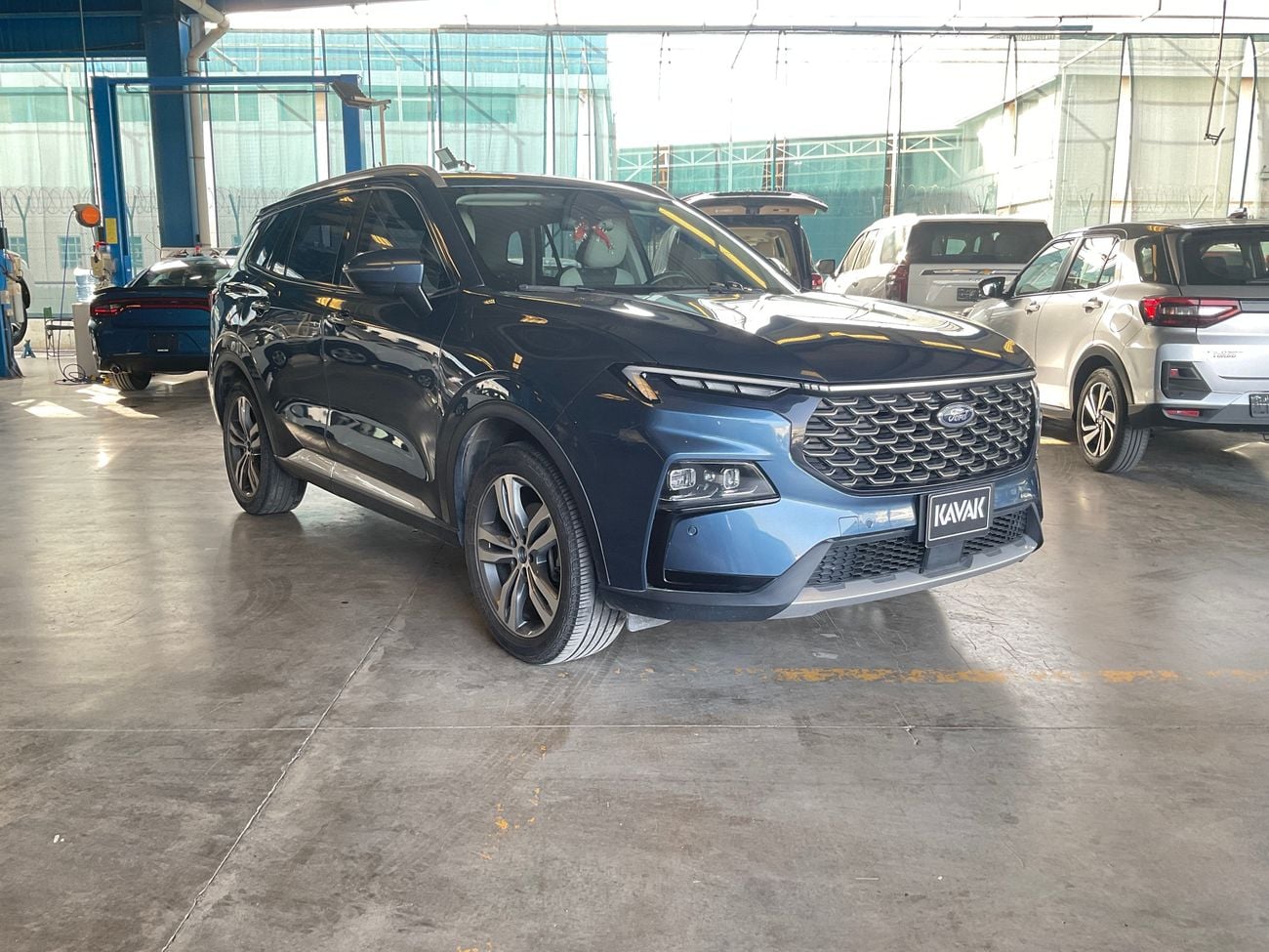 فورد تيريتوري Titanium | شامل الضمان | 0 ﺪﻔﻋﺓ ﺃﻮﻟﻯ