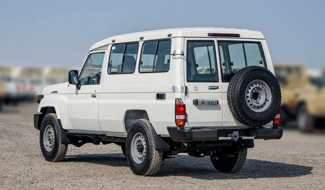 تويوتا لاند كروزر 70 LC 78 HARDTOP 4.0L MT LC78 4.2L V6 DIESEL 3DOOR 2024