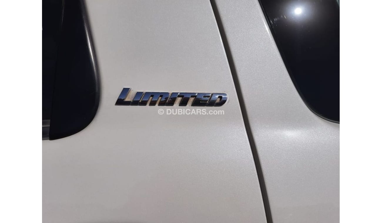 تويوتا سيكويا تويوتا سيقويا 2013 ليمتد مواصفات خليجي بدون حوادث