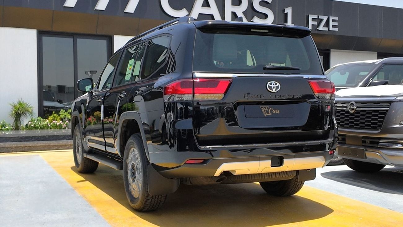 Toyota Land Cruiser GR SPORT 3.5 HEV 2026 GCC