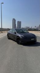 تسلا موديل 3