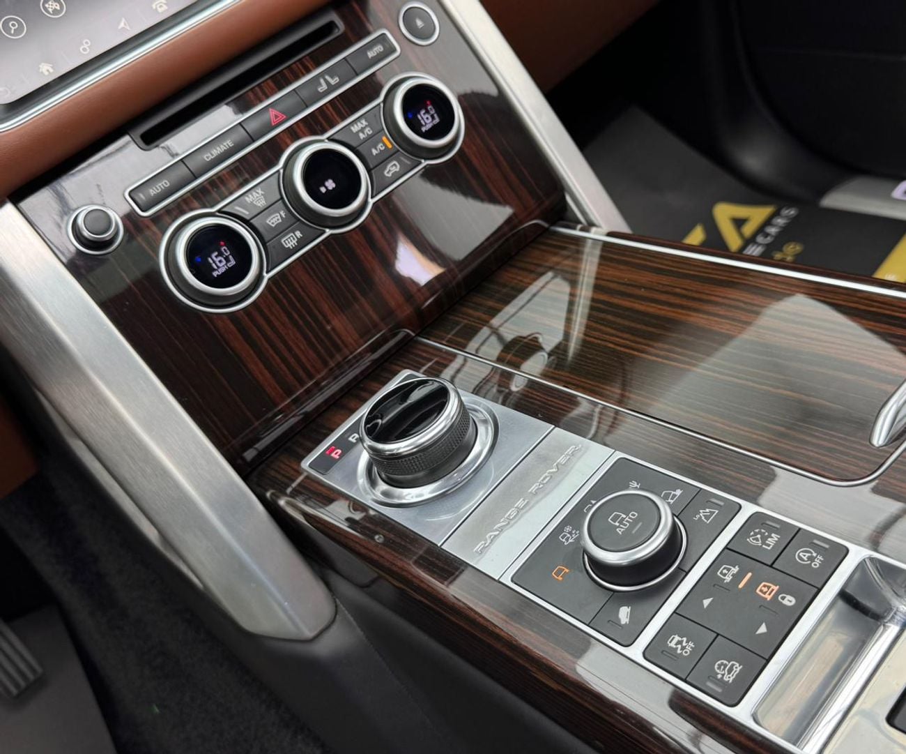 لاند روفر رينج روفر 2018 Range Rover Autobiography, Full Service History, Excellent Condition, GCC