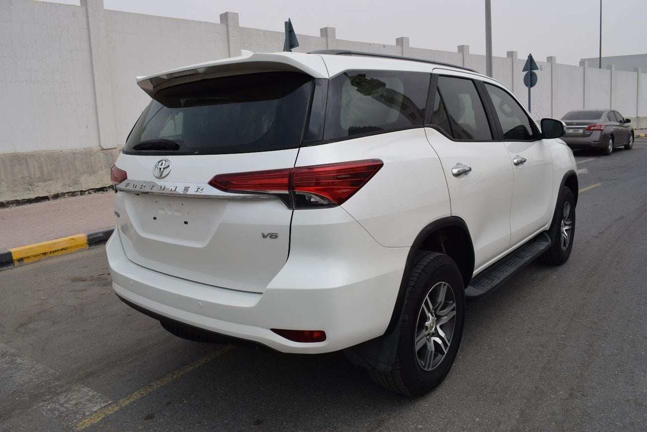 تويوتا فورتونر GXR