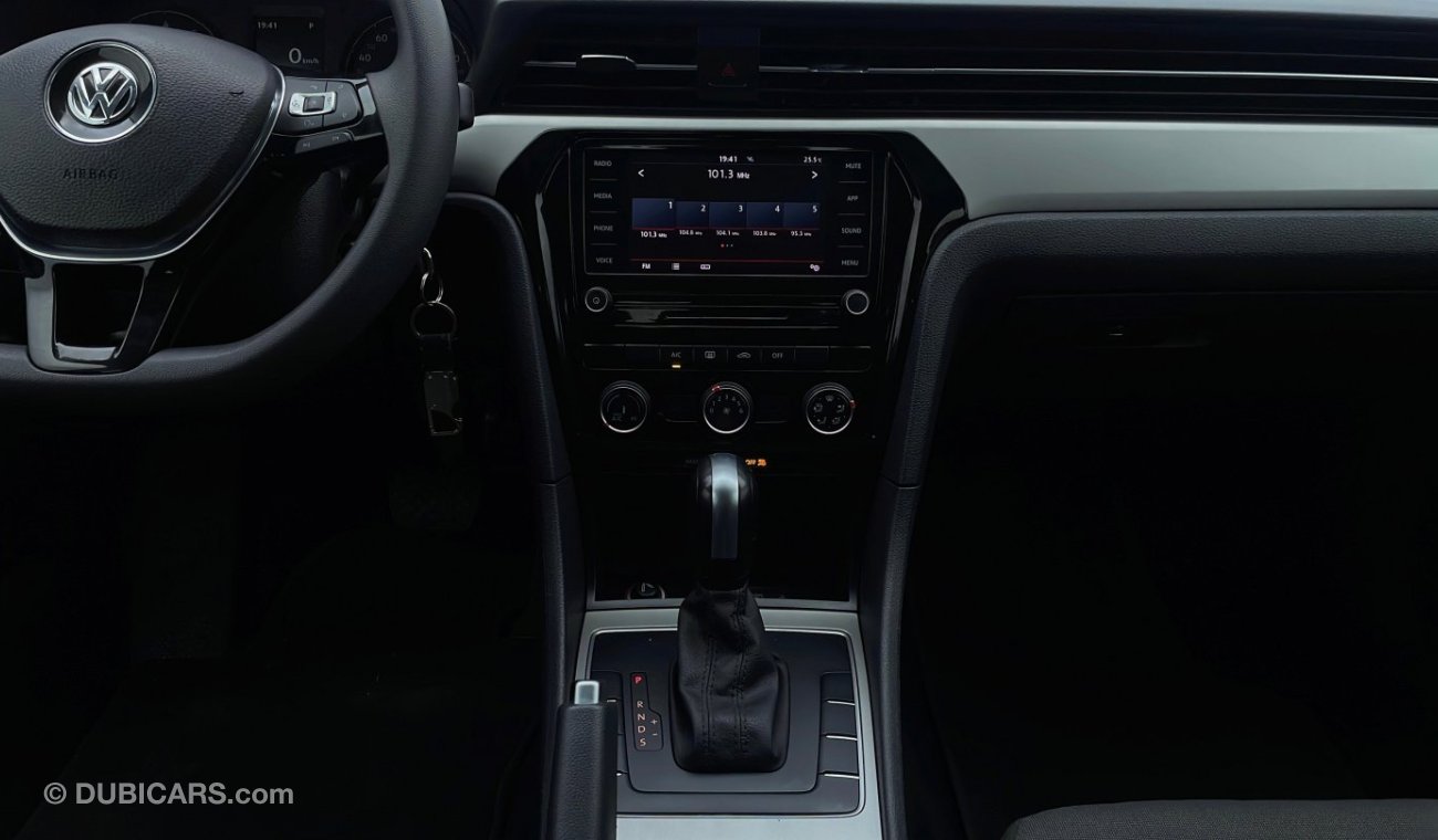 Volkswagen Passat SE 2.5 | Zero Down Payment | Free Home Test Drive