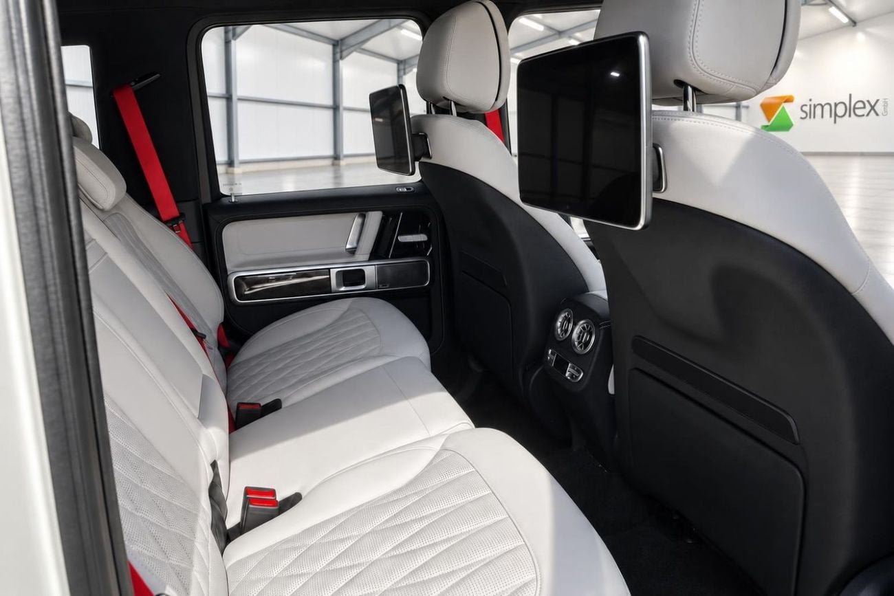 Mercedes Benz G63 AMG STANDARD