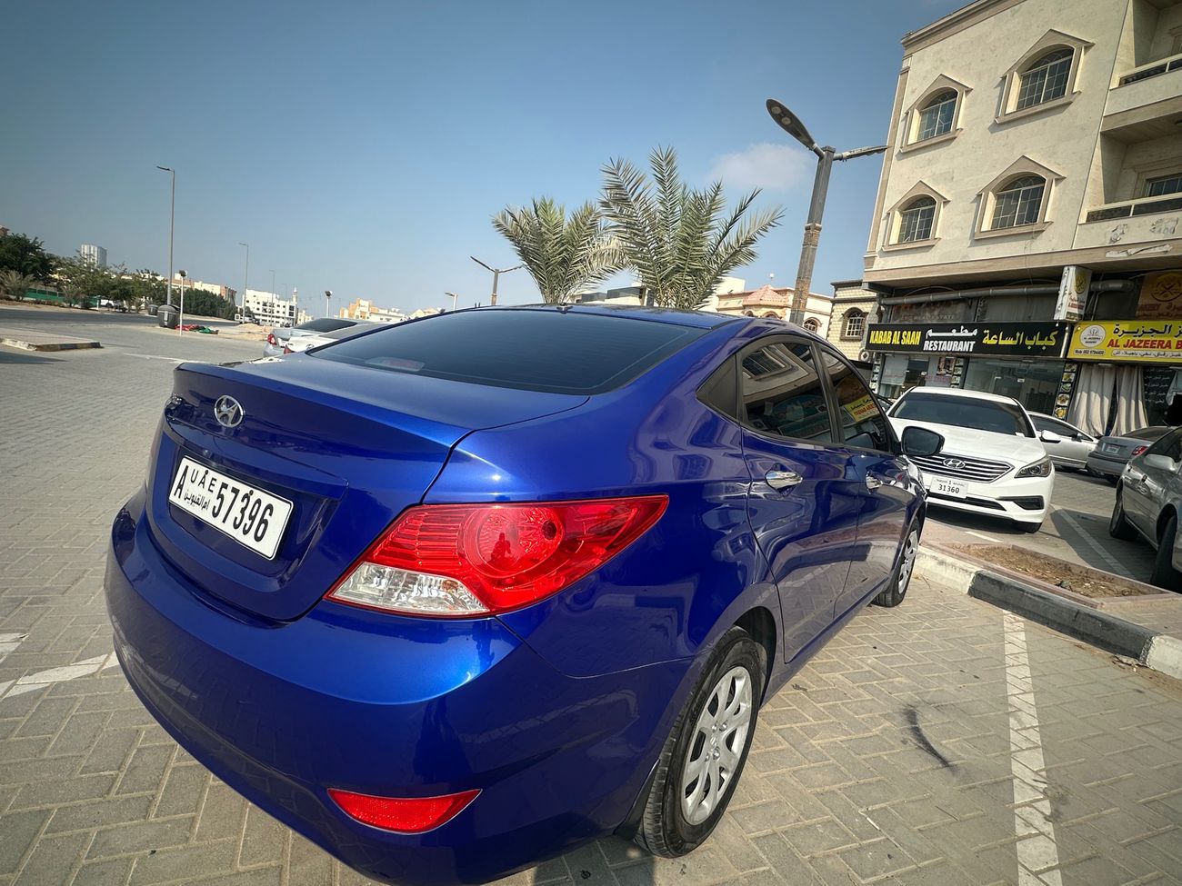 Hyundai Accent Base 1.4L (100 HP)