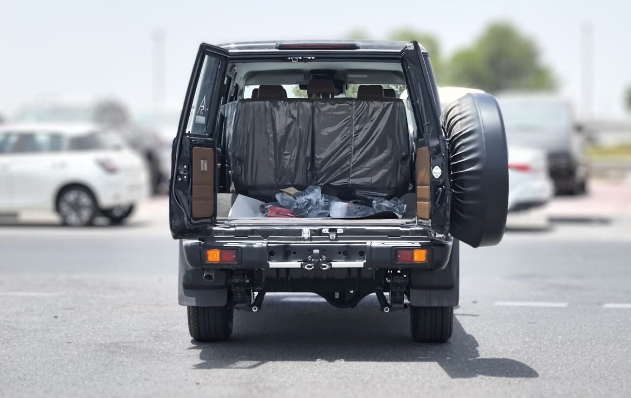 تويوتا لاند كروزر 70 LX 2025 TOYOTA LAND CRUISER 76 2.8L DIESEL 5 DOOR FULL OPTION