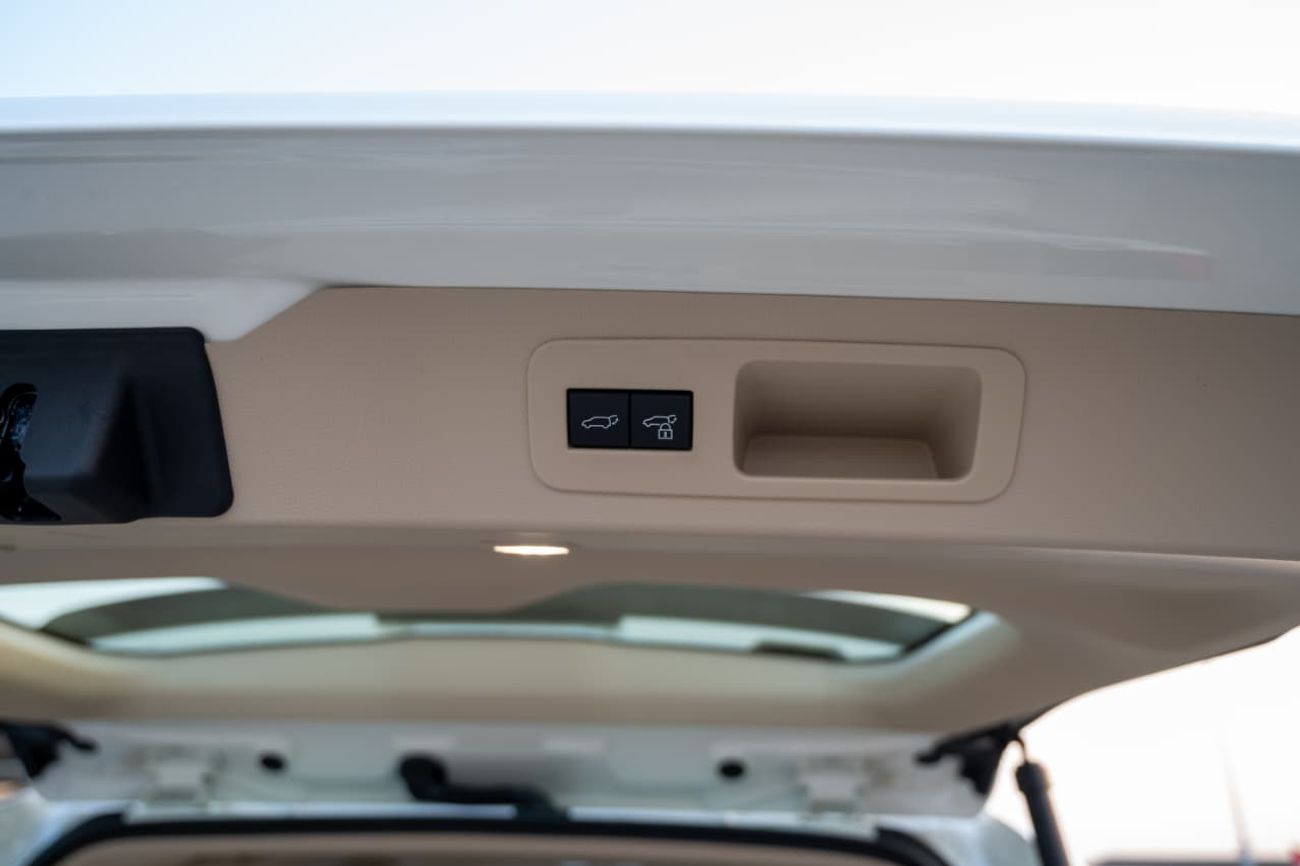 Toyota Land Cruiser GXR 4.0L V2 2026 MODEL GCC SPECS