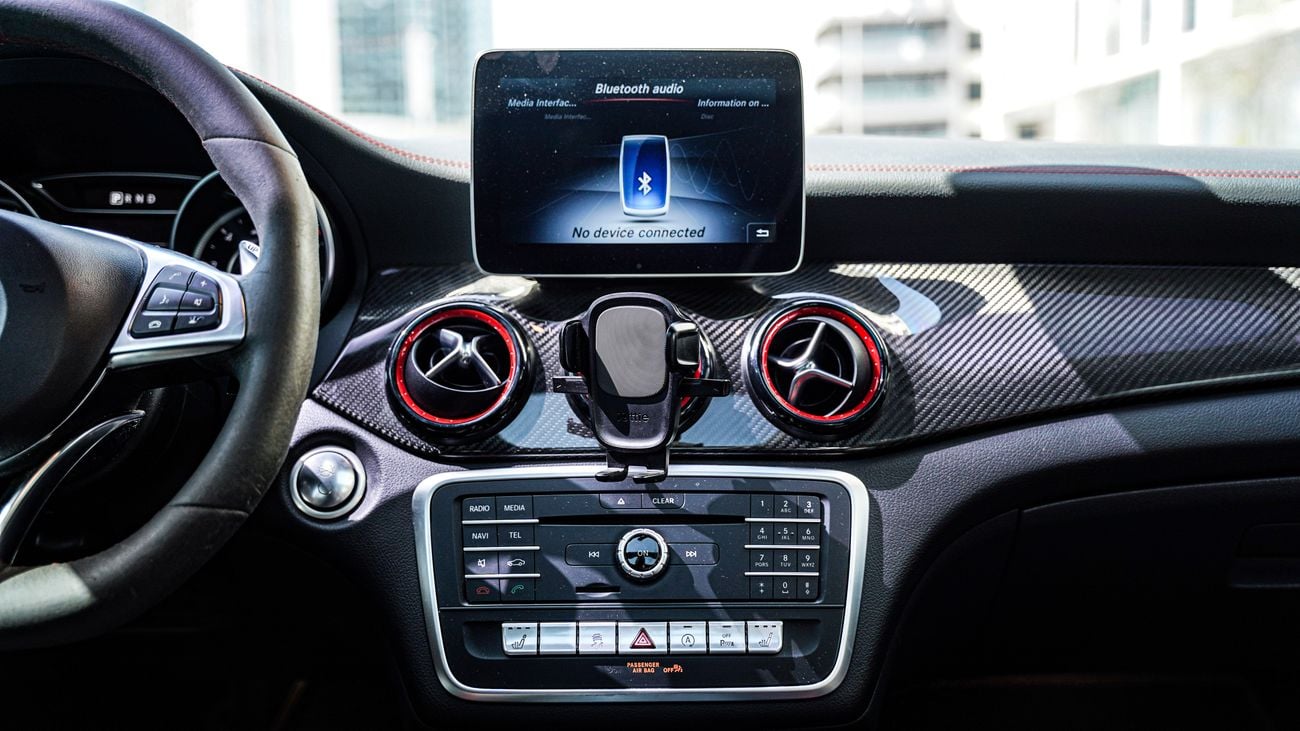 Mercedes Benz GLA 45 AMG STD 2.0L