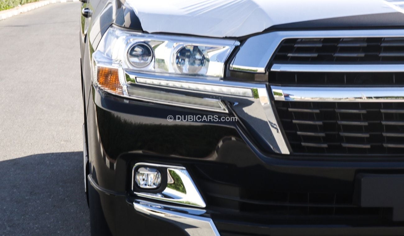 Toyota Land Cruiser GXR V8