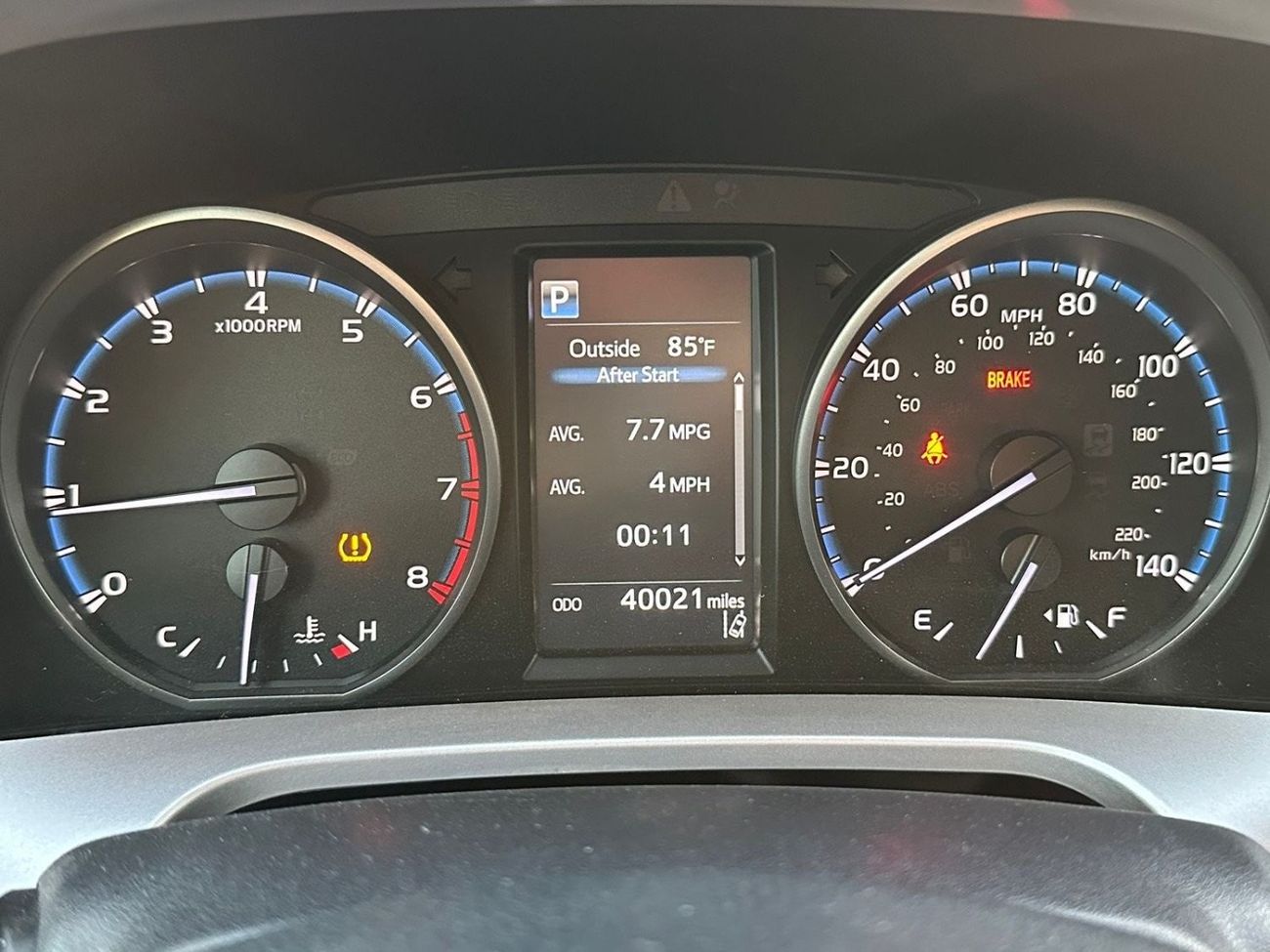 تويوتا راف ٤ VX