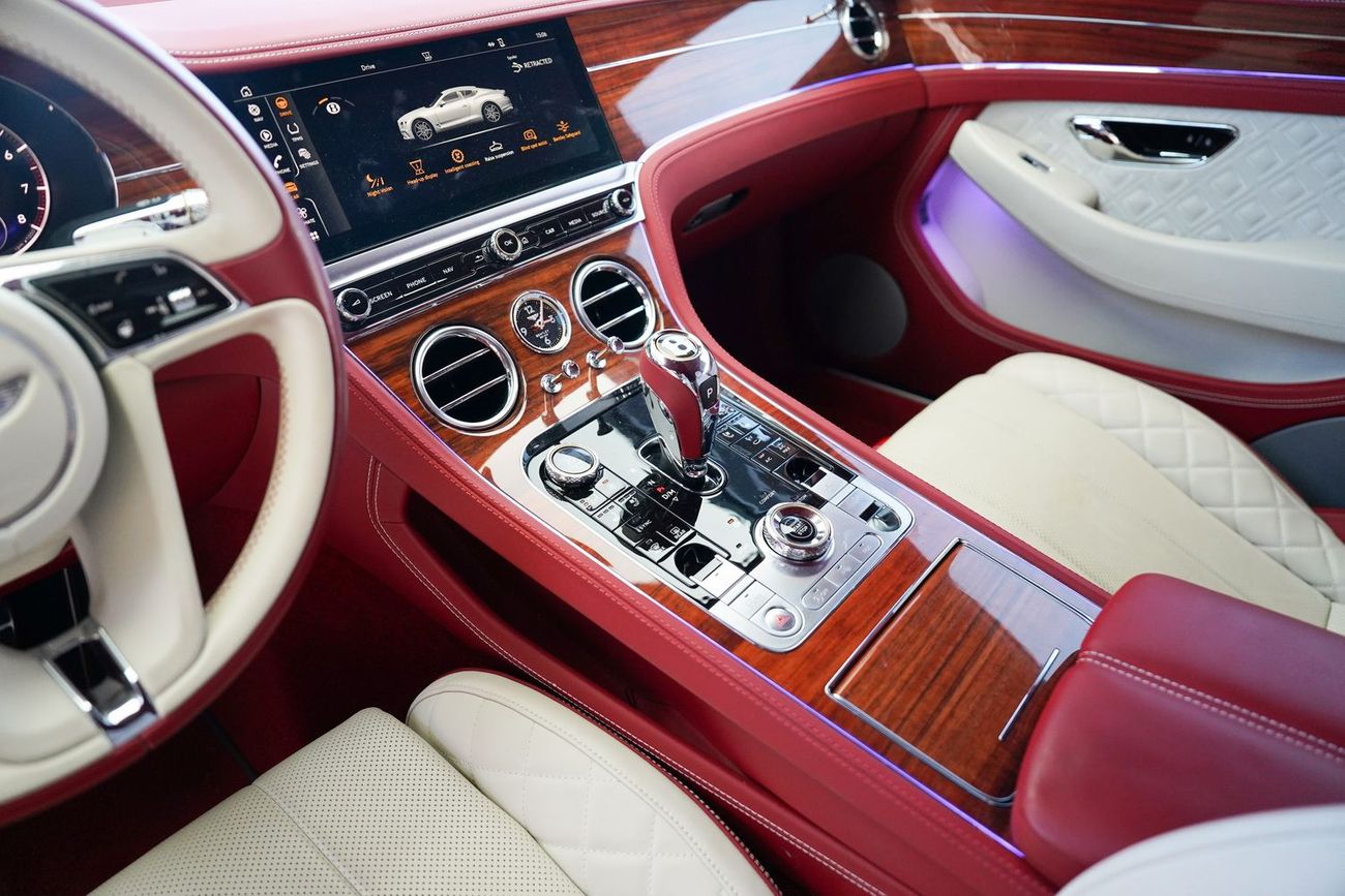 Bentley Continental GT 6.0L W12 (626 HP)