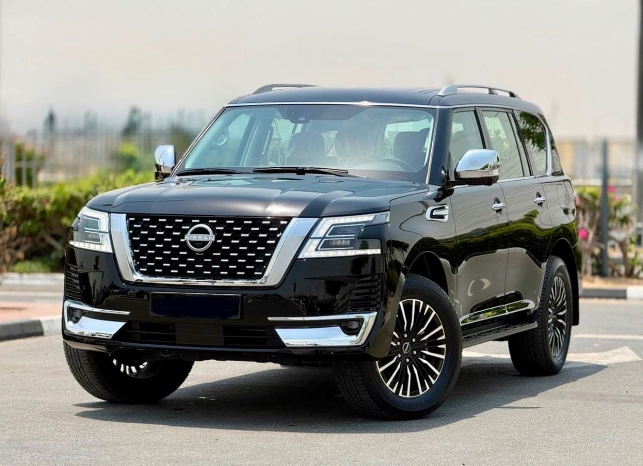 نيسان باترول LE PLATINUM CITY 2024 MODEL FULL OPTION GCC SPECIFICATION FULL OPTION