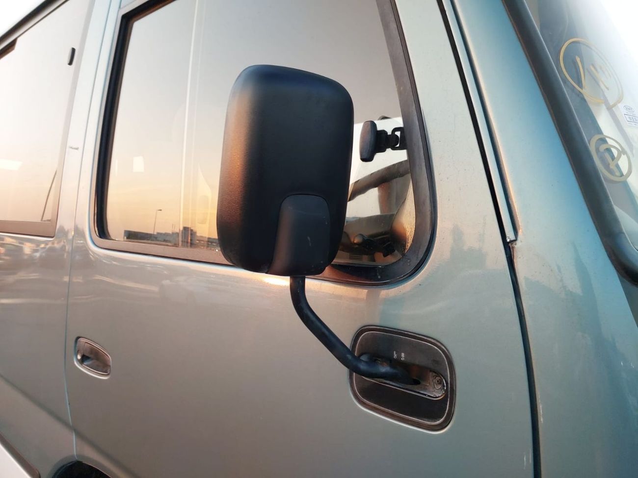 تويوتا كوستر TOYOTA COASTER BUS RHD 1997 MODEL 4.1 L DIESEL AUTOMATIC(PM04646)