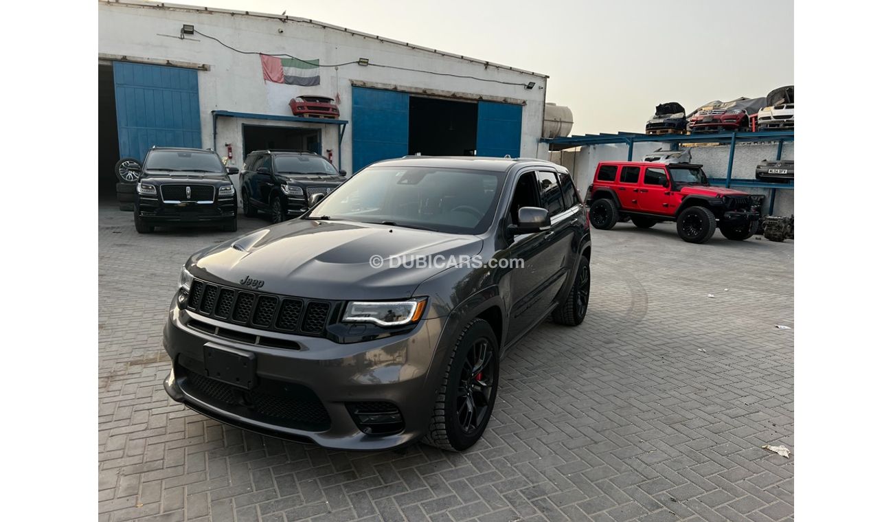 Jeep Grand Cherokee SRT