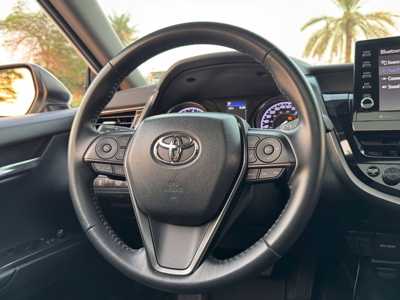 تويوتا كامري SE 2.5L (181 HP)