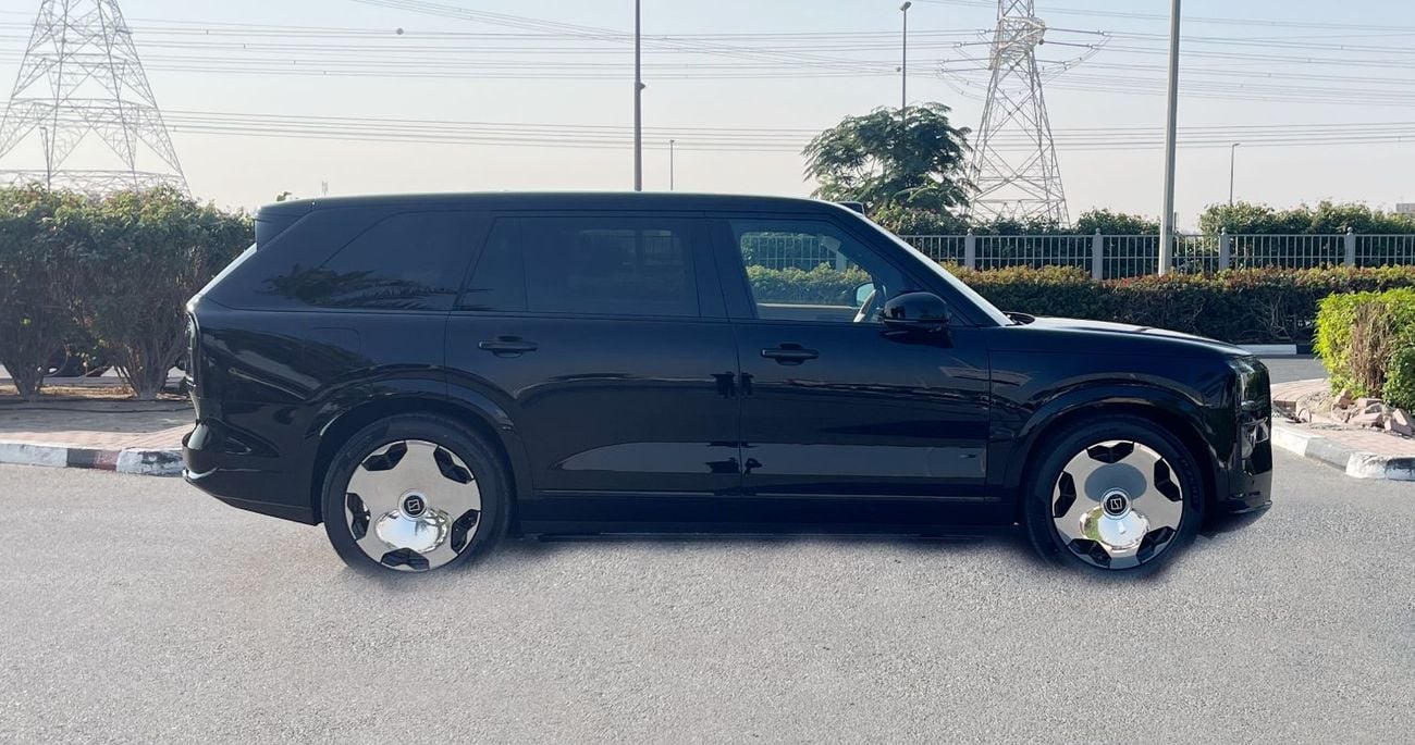 زيكر 9X 2.0L Plug-in Hybrid--BIG BETTERY-1,380 HP  Ultra Edition