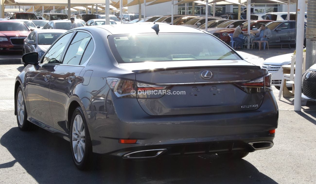 لكزس GS 200t T