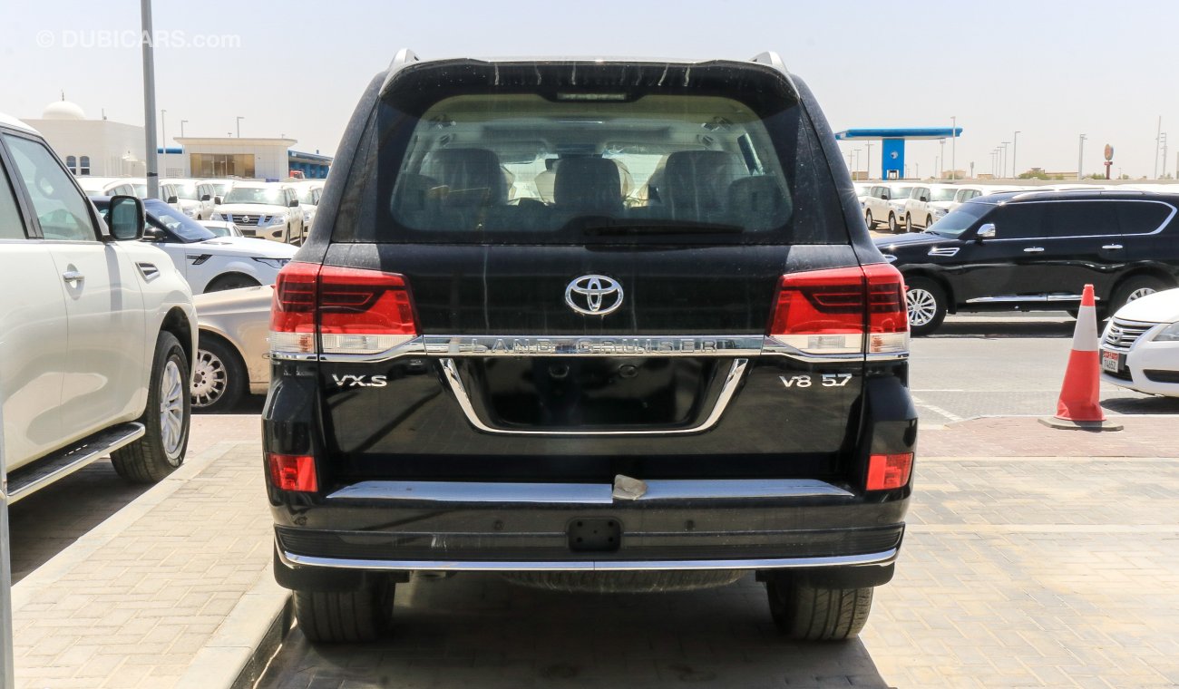 Toyota Land Cruiser VXS 5.7 V8