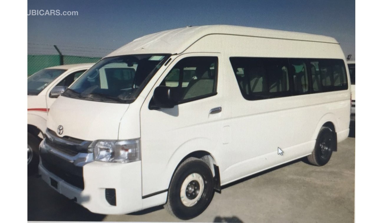 Toyota Hiace 2.7L Petrol Manual Transmission