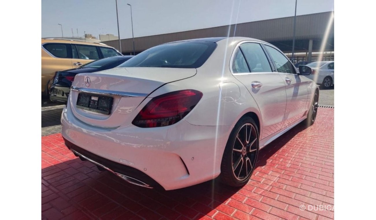 مرسيدس بنز C200 AMG 5 years warranty And Services GCC 2020