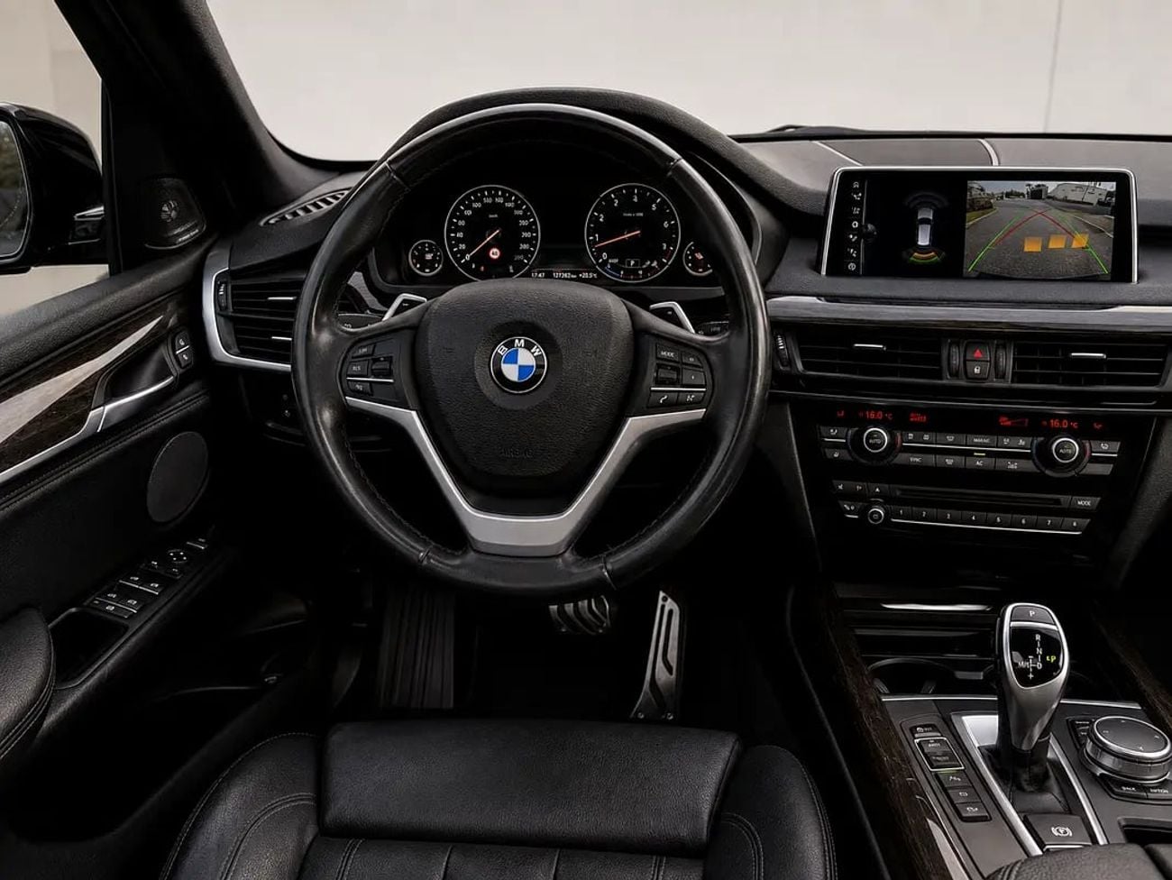 بي أم دبليو X5 1,338 P.M | xDrive35i Exclusive | GCC Specs | 3.0L V6