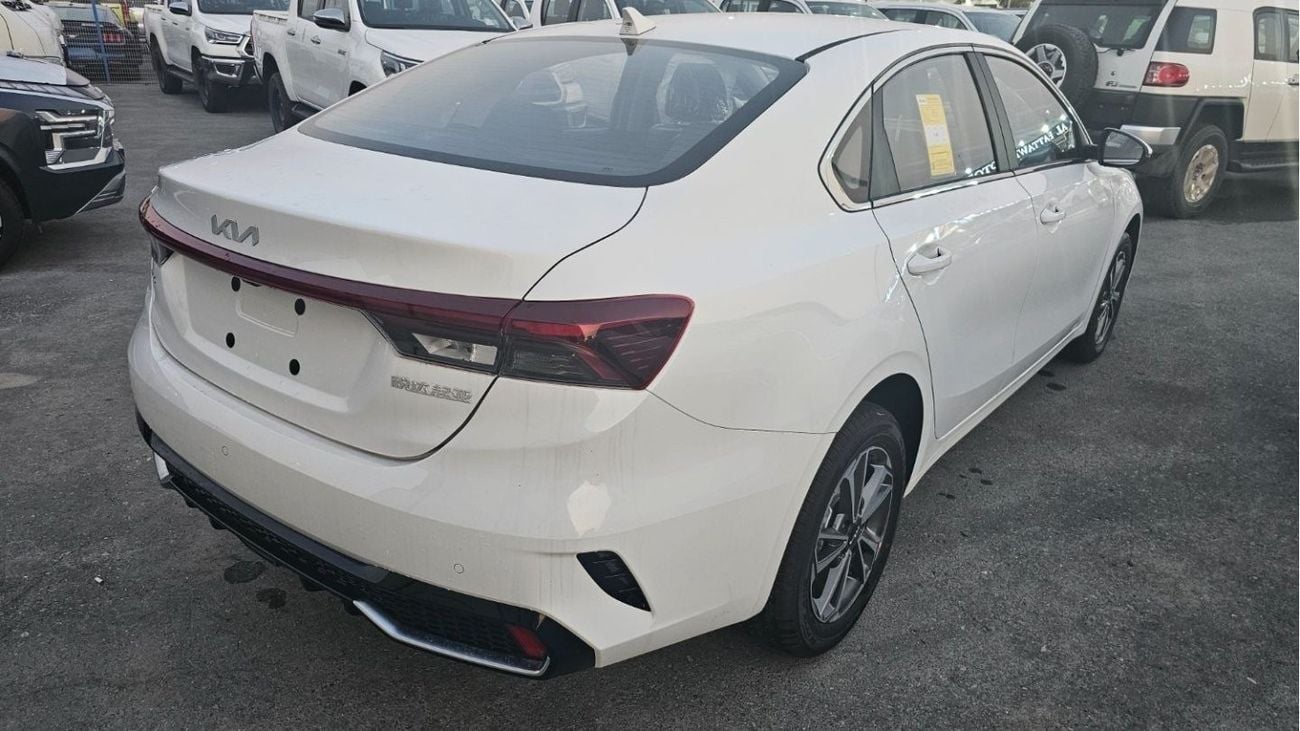 كيا K3 KIA K3 1.5L 2024 FULL OPTION WITH SUNROOF