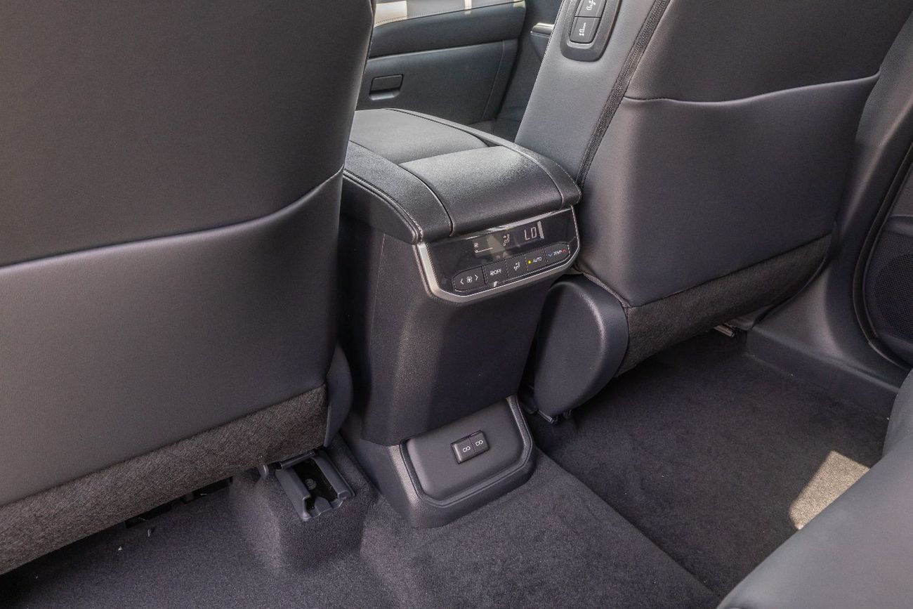 Toyota Highlander Toyota Highlander 2.5L Hybrid Electric 4WD Premium Edition 7-Seater - 2025 (Export)