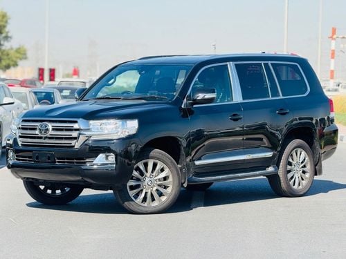 Toyota Land Cruiser VXR Toyota Land Cruiser 2020 v8 diesel full options RHD