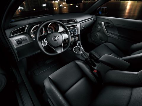 Toyota Zelas interior - Cockpit