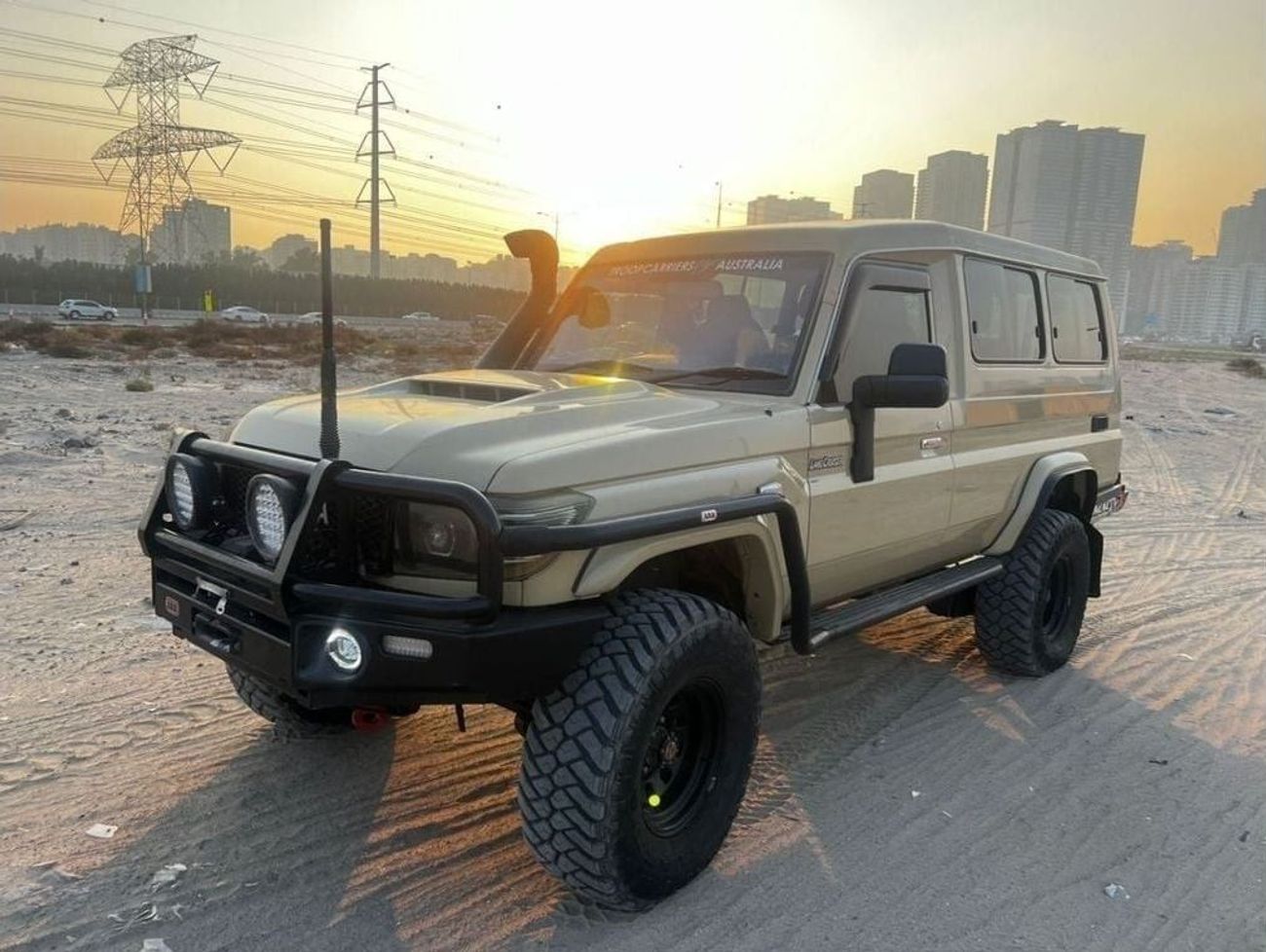 Toyota Land Cruiser 70 Diesel 4.5 Liter Right Hand Drive 3 Doors Manual Gear