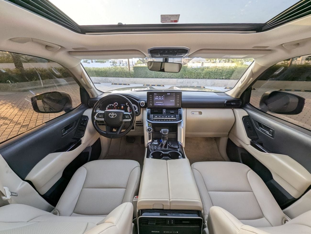 Toyota Land Cruiser GXR Top LHD 2022 MODEL Year 3.3L V6 Diesel Engine Twin turbo colour Brown interior Beige push start