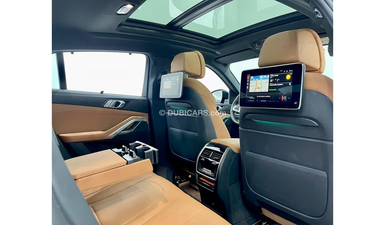 BMW X6 xDrive40i Luxury M Sport Package 2022 BMW X6 40i M Sport, BMW Warranty + Service Package, Very Low K