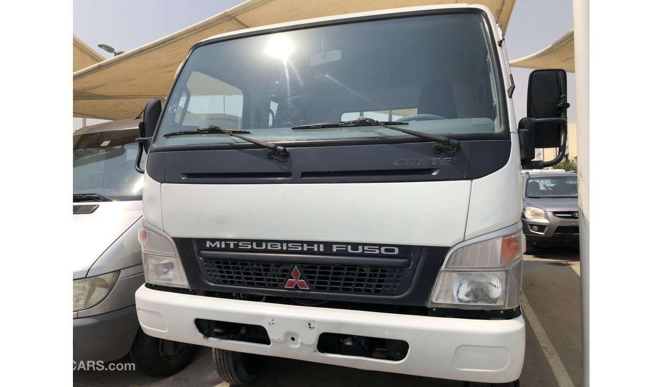 Mitsubishi Fuso Canter D/c Pick up 4x4,Model:2012.Low mileage