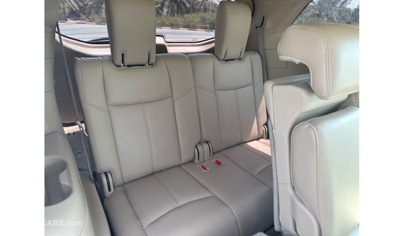 Nissan Pathfinder SV MODEL 2015 GCC CAR PERFECT CONDITION INSIDE AND OUTSIDE FULL OPTION PANORAMIC ROOF LEATHER SEATS