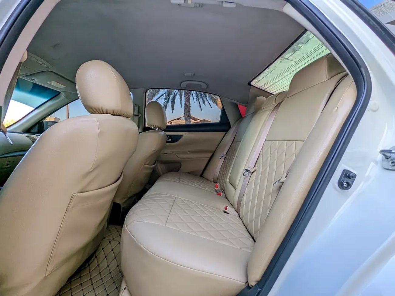 نيسان ألتيما GCC SV mid option Accident free excellent condition
