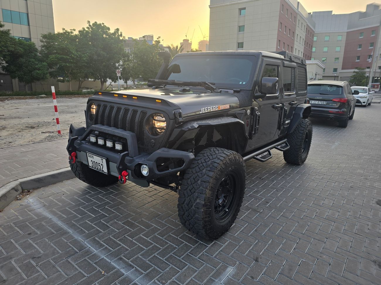 Jeep Wrangler Unlimited Sport 3.6L A/T