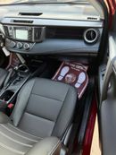 Toyota RAV4 4WD leather seats