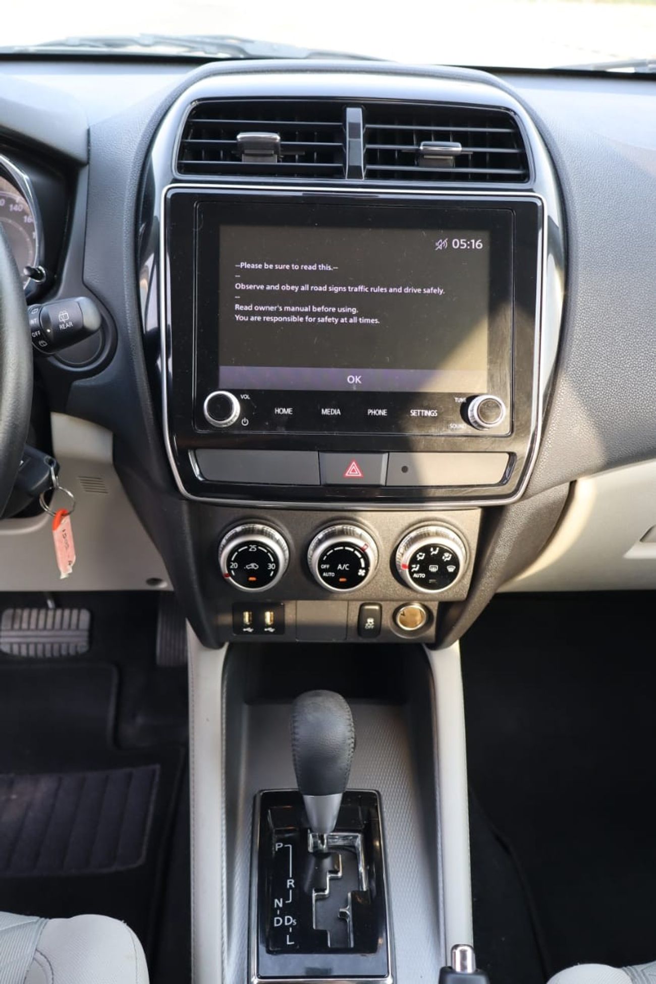 Mitsubishi ASX GLX Mid GCC